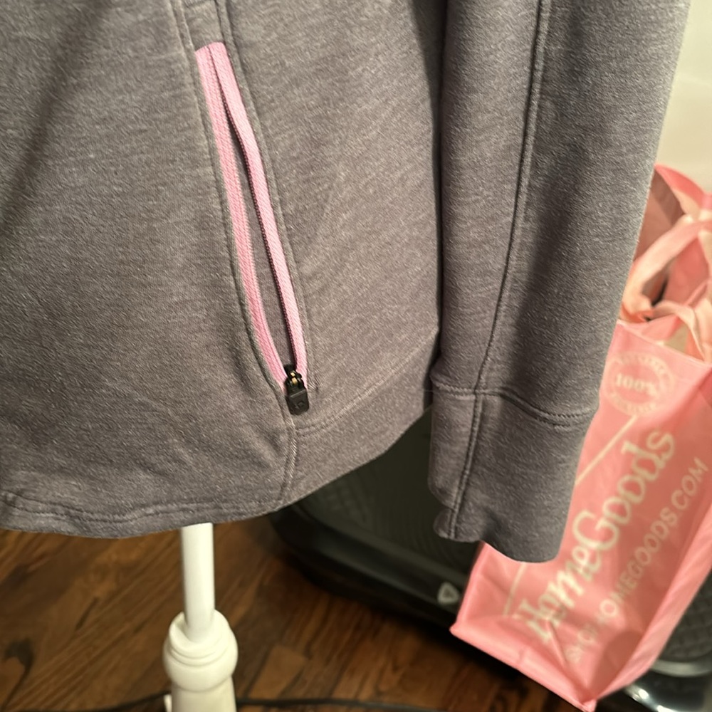 Under Armour full zip hoodie - Picture 3 of 5